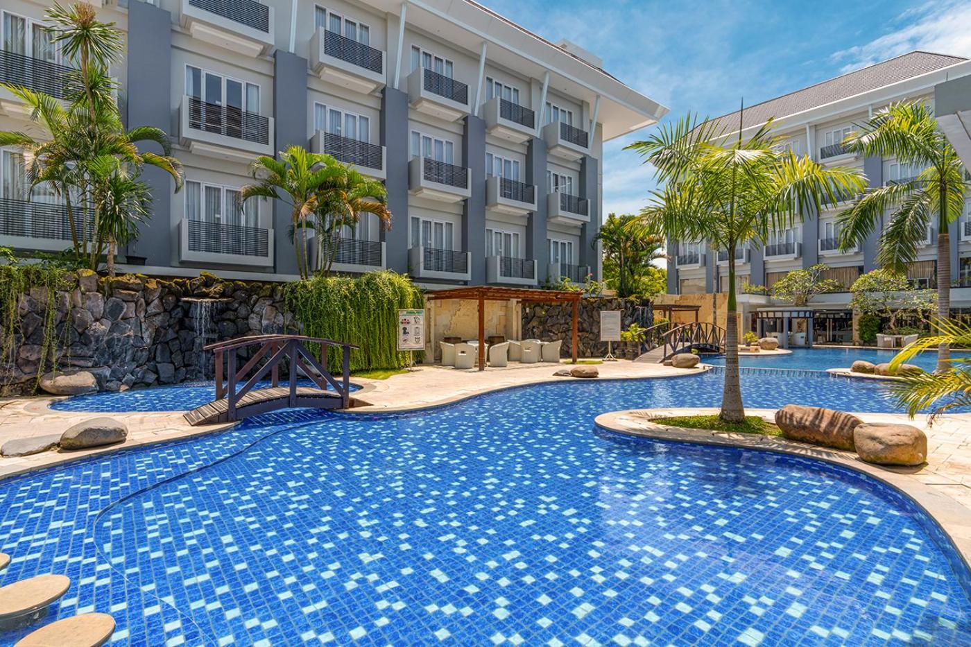 Swiss-Belhotel Danum Palangkaraya Exterior photo